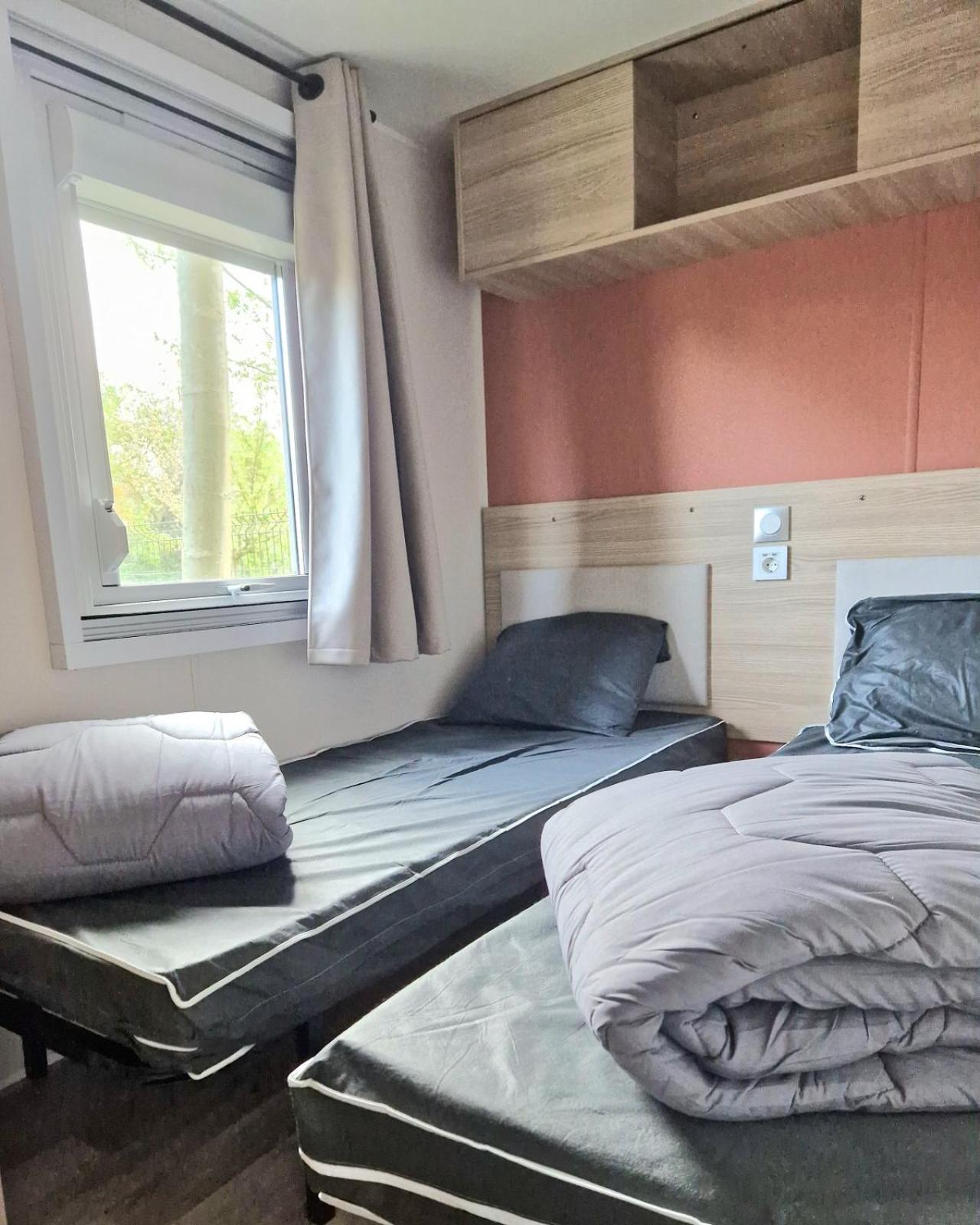 Camping La Carabasse Vias-Plage-T4 Climatise,Tout Confort, Emplacement Calme ! Zewnętrze zdjęcie